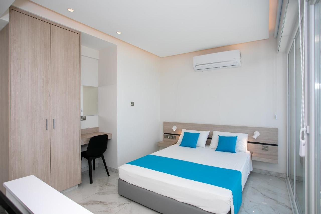 Les Palmiers Sunorama Beach Apartments Larnaca Buitenkant foto